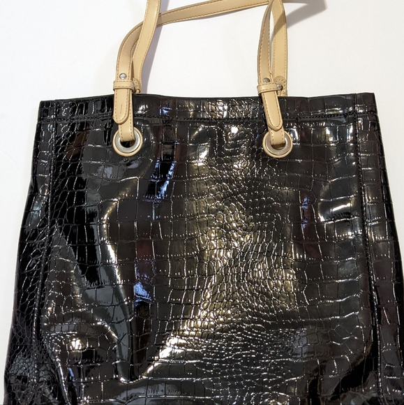 Black faux alligator Jessica tote - Picture 1 of 4